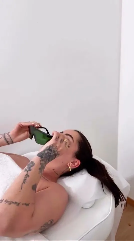 Sessão de depilação a laser no Glamour, em Braga